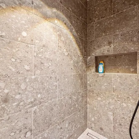 Hyper-luxeappartement, Zeezicht, Centrum, Airco, Optie Hotelservices דירה *